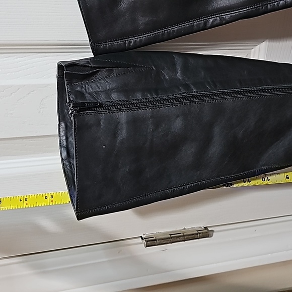 You by crocs 19" tall 👢 boots - Picture 2 of 5